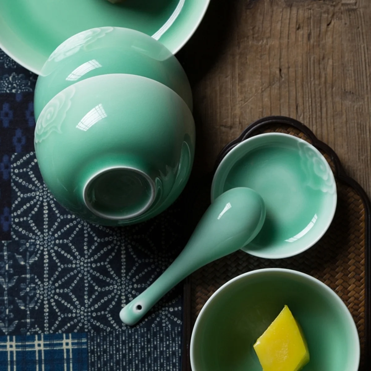 【Ships from the US】Oujiang celadon, 25 pieces tableware set, Longquan celadon, lead-free and cadmium-free, plum green/pink green